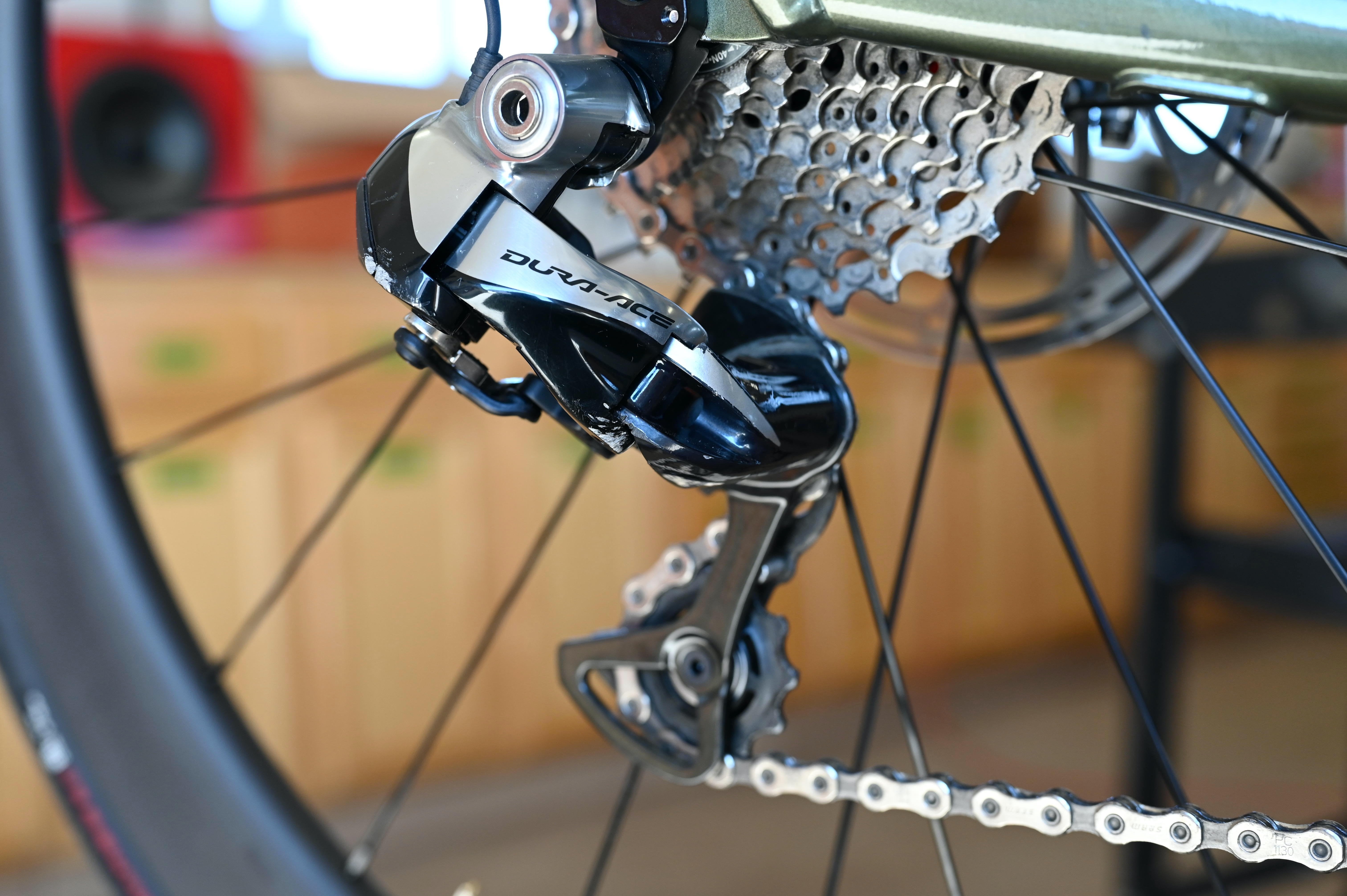 Shimano Dura Ace RD 9070 Di2 Rear Derailleur 11 Speed